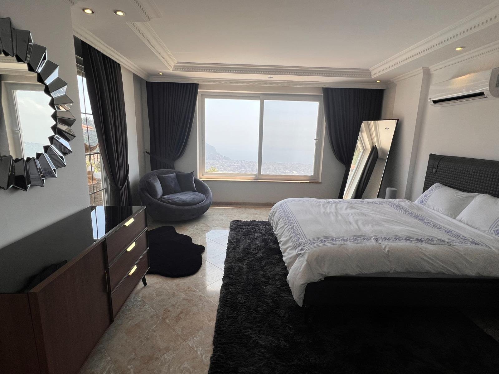 Schlafzimmer 3 der Villa Bektaş